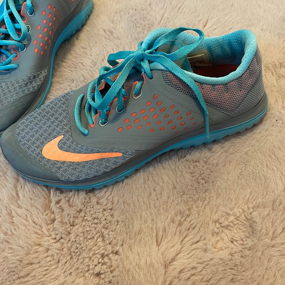 Nike shoes